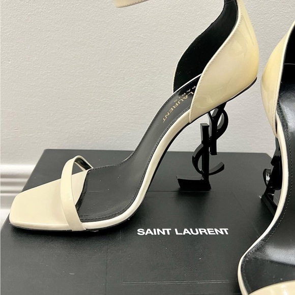 Saint Laurent Women's White Sandals - Picture 3 of 7